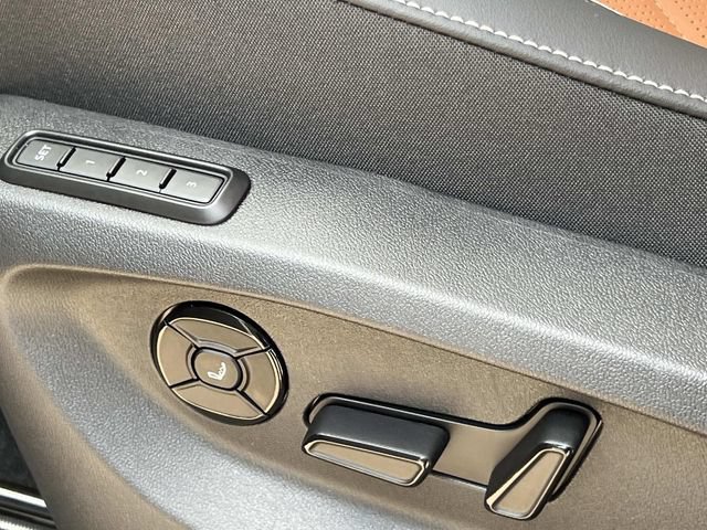 New 2026 Volkswagen Tiguan SEL R-Line AWD/4WD image 15