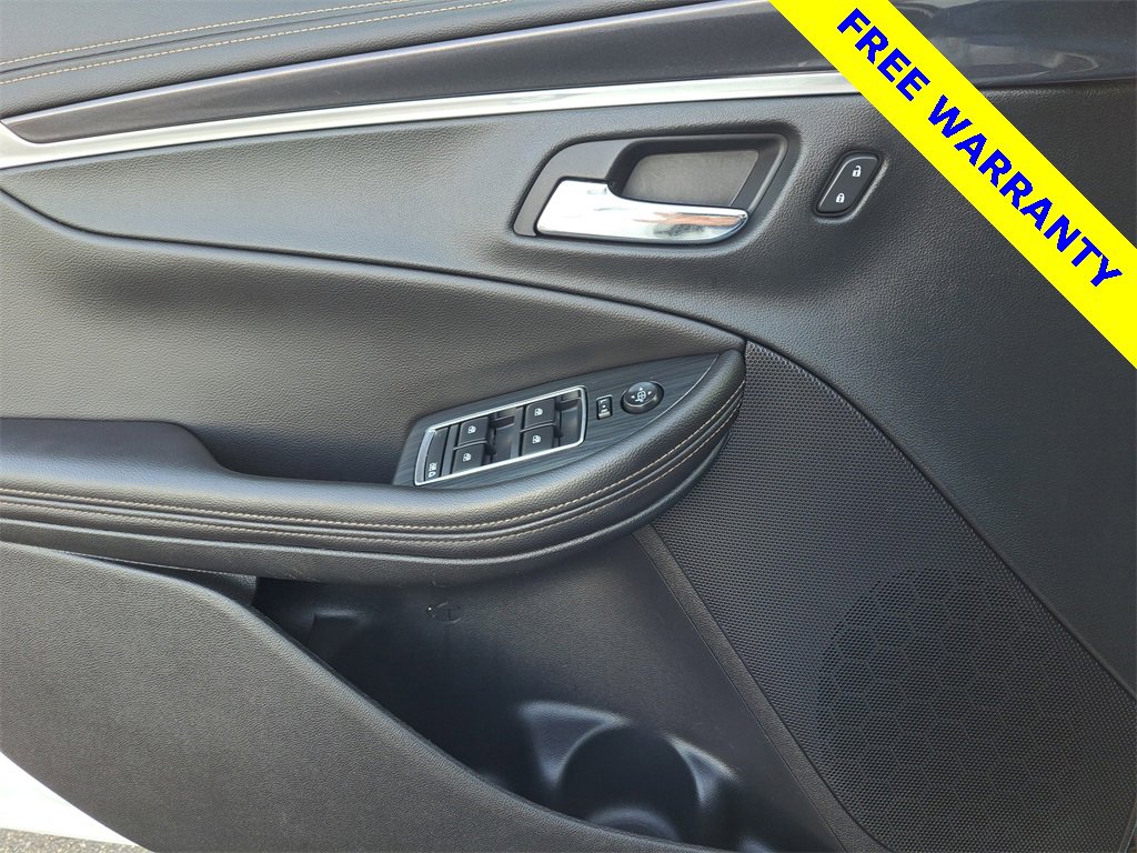 Used 2017 Chevrolet Impala LT image 16