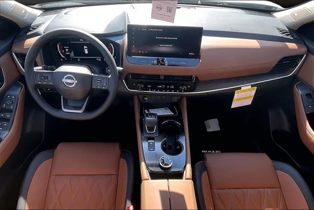 New 2026 Nissan Rogue Platinum image 5