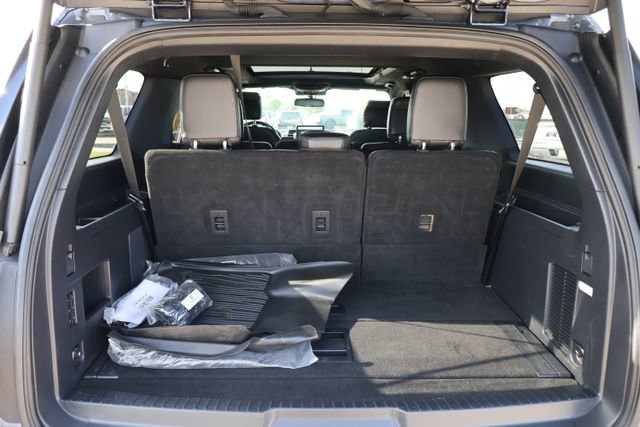 Used 2022 Ford Expedition Max Platinum AWD/4WD image 7