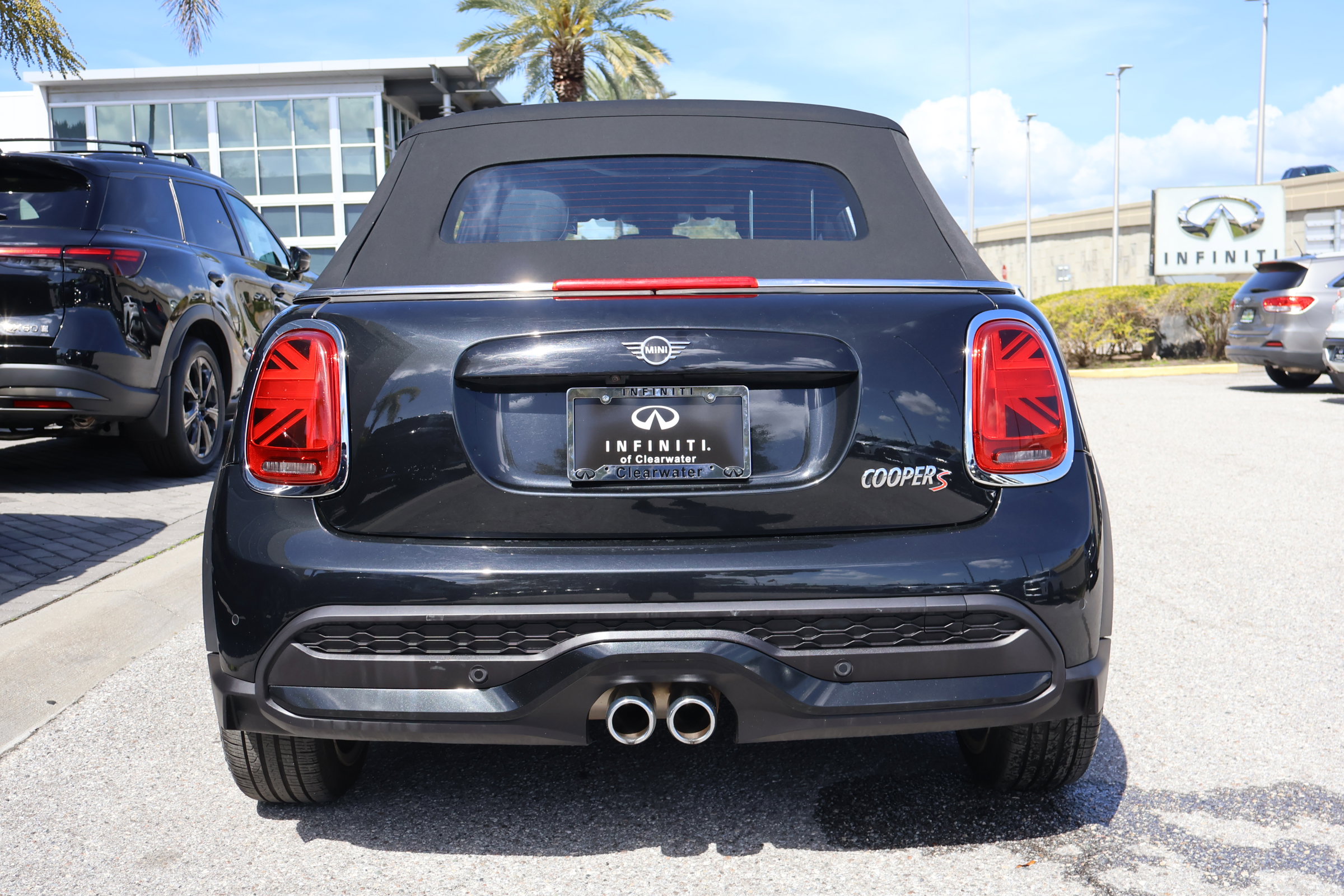 Used 2024 MINI Cooper S image 8