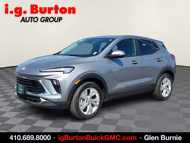 Certified 2026 Buick Encore GX Preferred w/ Comfort Package AWD/4WD image 3