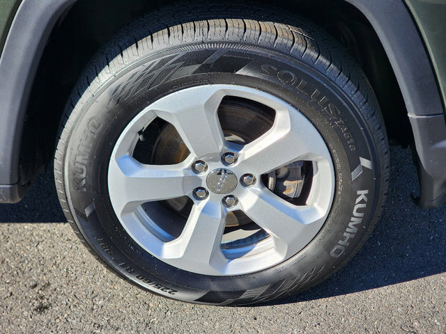 Certified 2020 Jeep Compass Latitude w/ Popular Equipment Group image 4