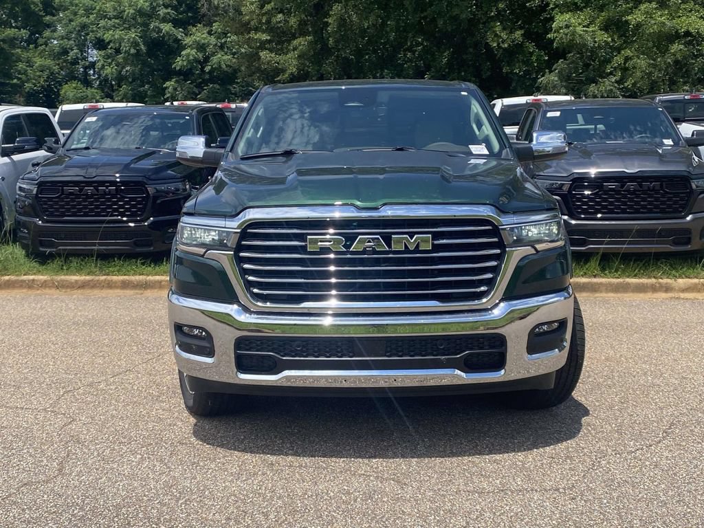 New 2026 RAM 1500 Laramie w/ Chrome Appearance Group AWD/4WD image 32