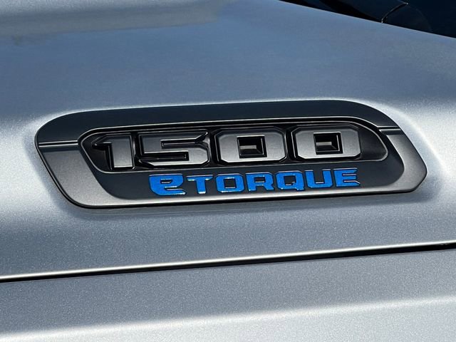 New 2026 RAM 1500 4x4 Crew Cab image 2