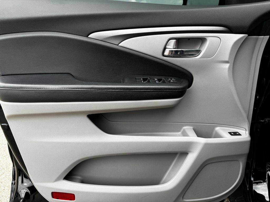 Used 2016 Honda Pilot EX-L image 10