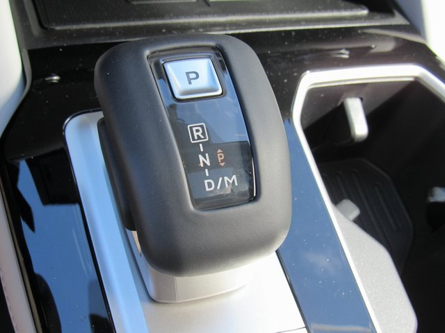 New 2025 Mitsubishi Outlander SE image 20