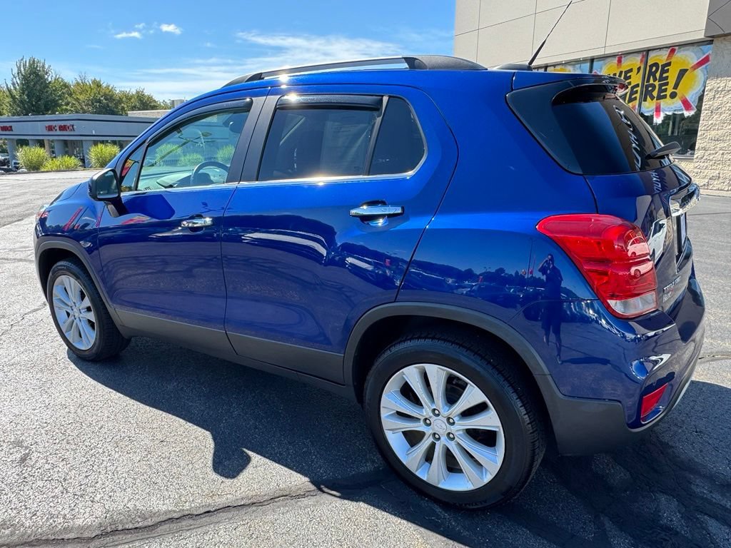 Used 2017 Chevrolet Trax Premier w/ Driver Confidence II Package AWD/4WD image 7