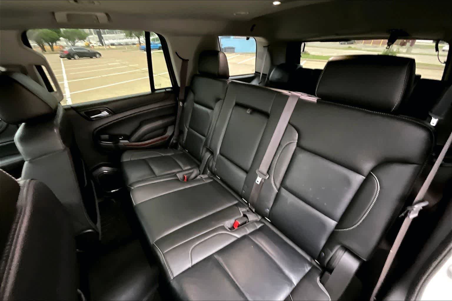 Used 2017 GMC Yukon SLT AWD/4WD image 27