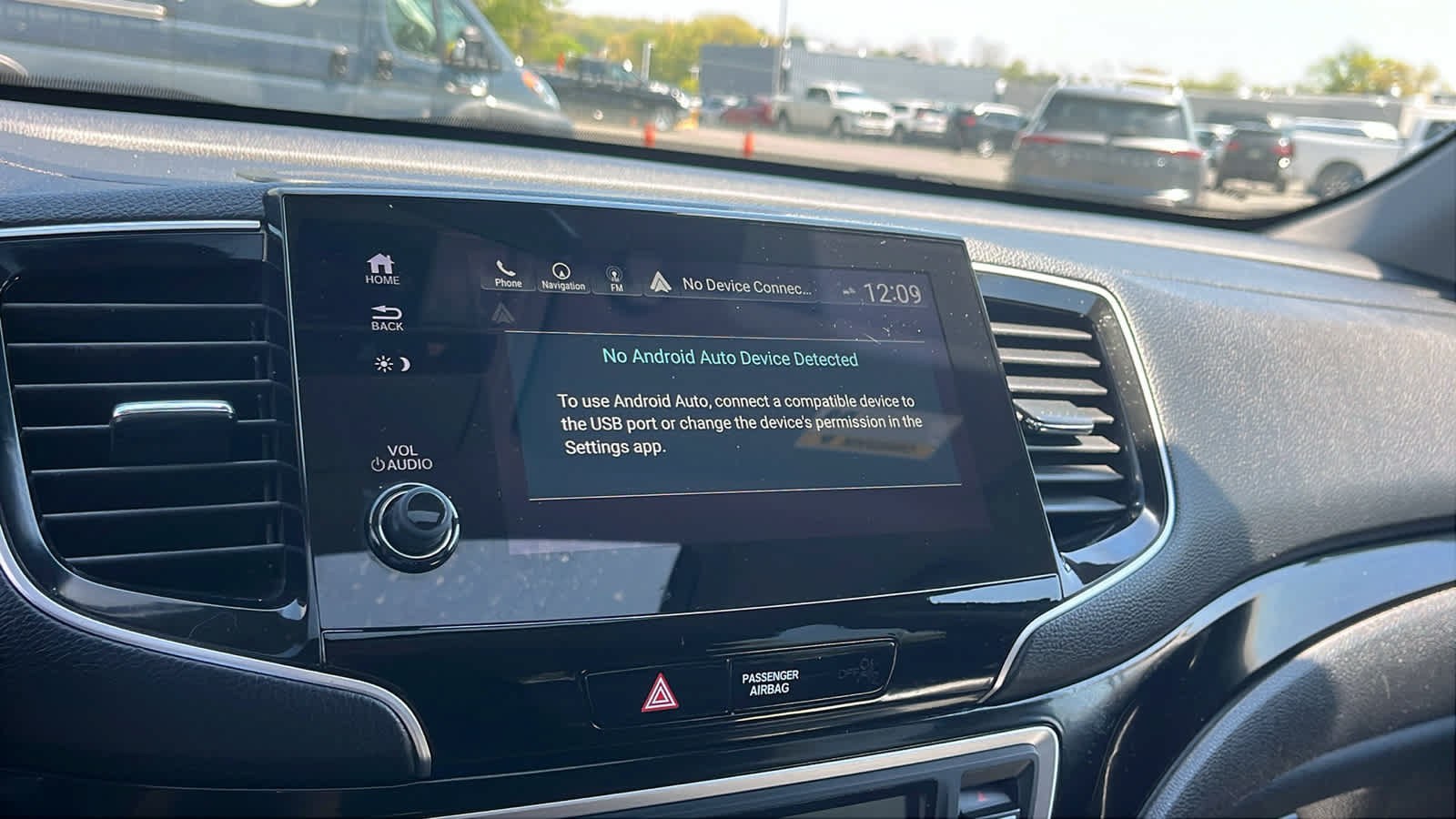 Used 2019 Honda Pilot Touring image 16