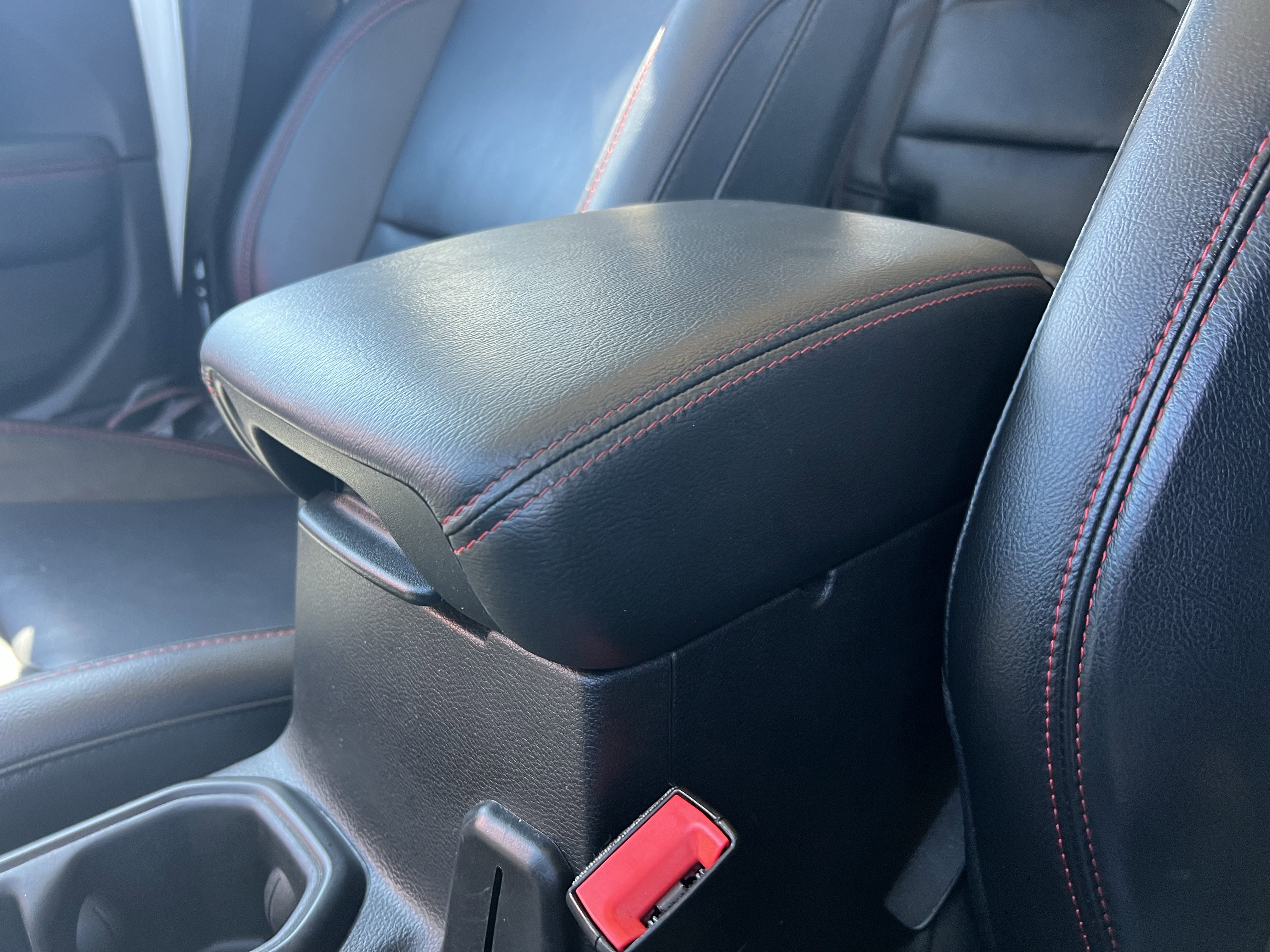 Used 2019 Jeep Wrangler Unlimited Rubicon image 31