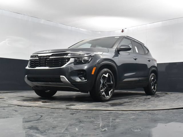 Used 2025 Kia Seltos S FWD image 45