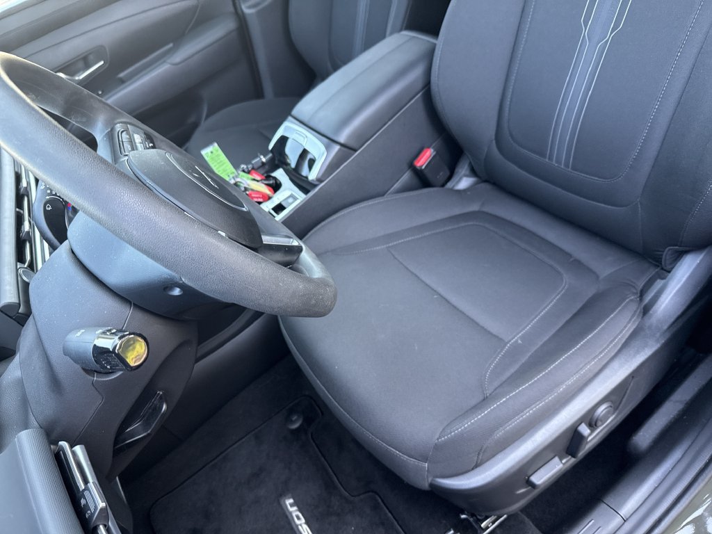 Certified 2025 Hyundai Tucson SEL FWD image 11