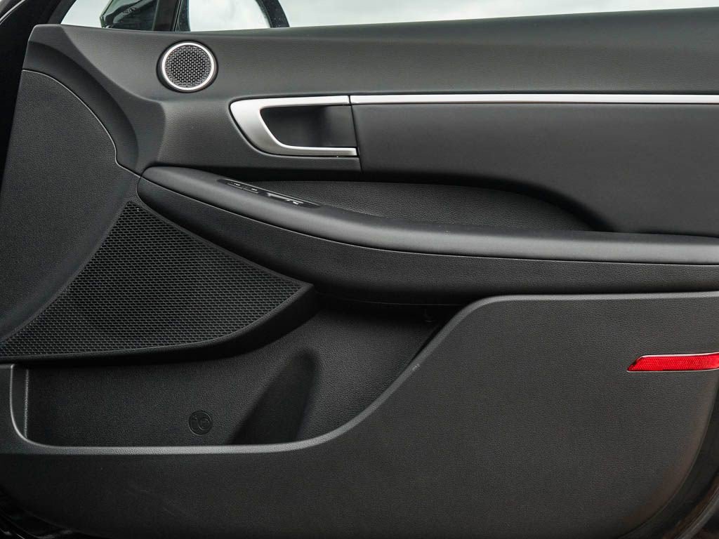 New 2026 Hyundai Sonata SEL FWD image 8