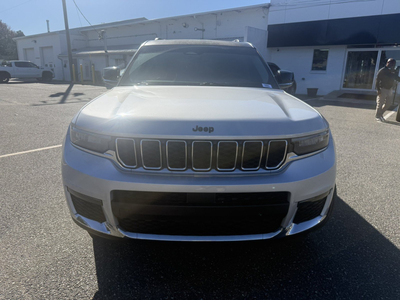 Used 2021 Jeep Grand Cherokee L Limited AWD/4WD image 8