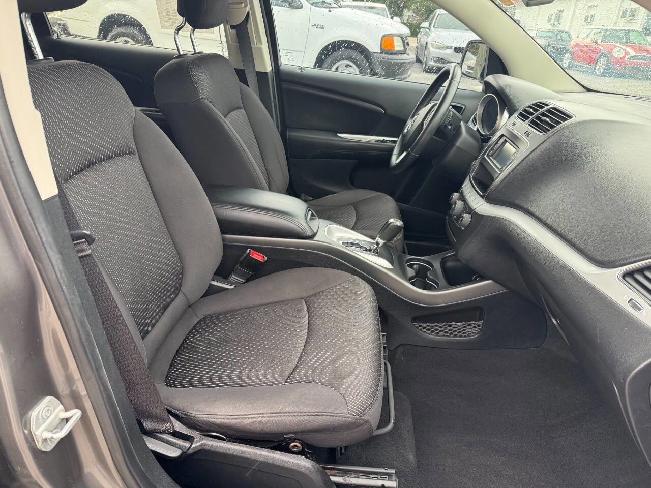 Used 2013 Dodge Journey American Value Package w/ Flexible Seating Group image 19