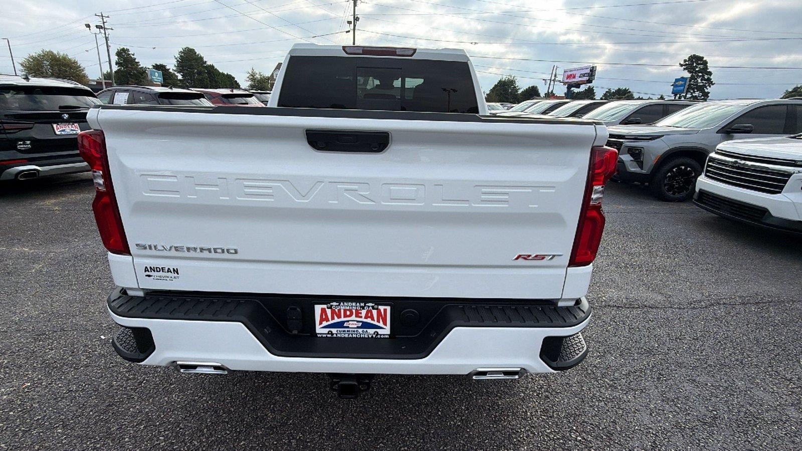 New 2026 Chevrolet Silverado 1500 RST w/ Convenience Package II AWD/4WD image 10