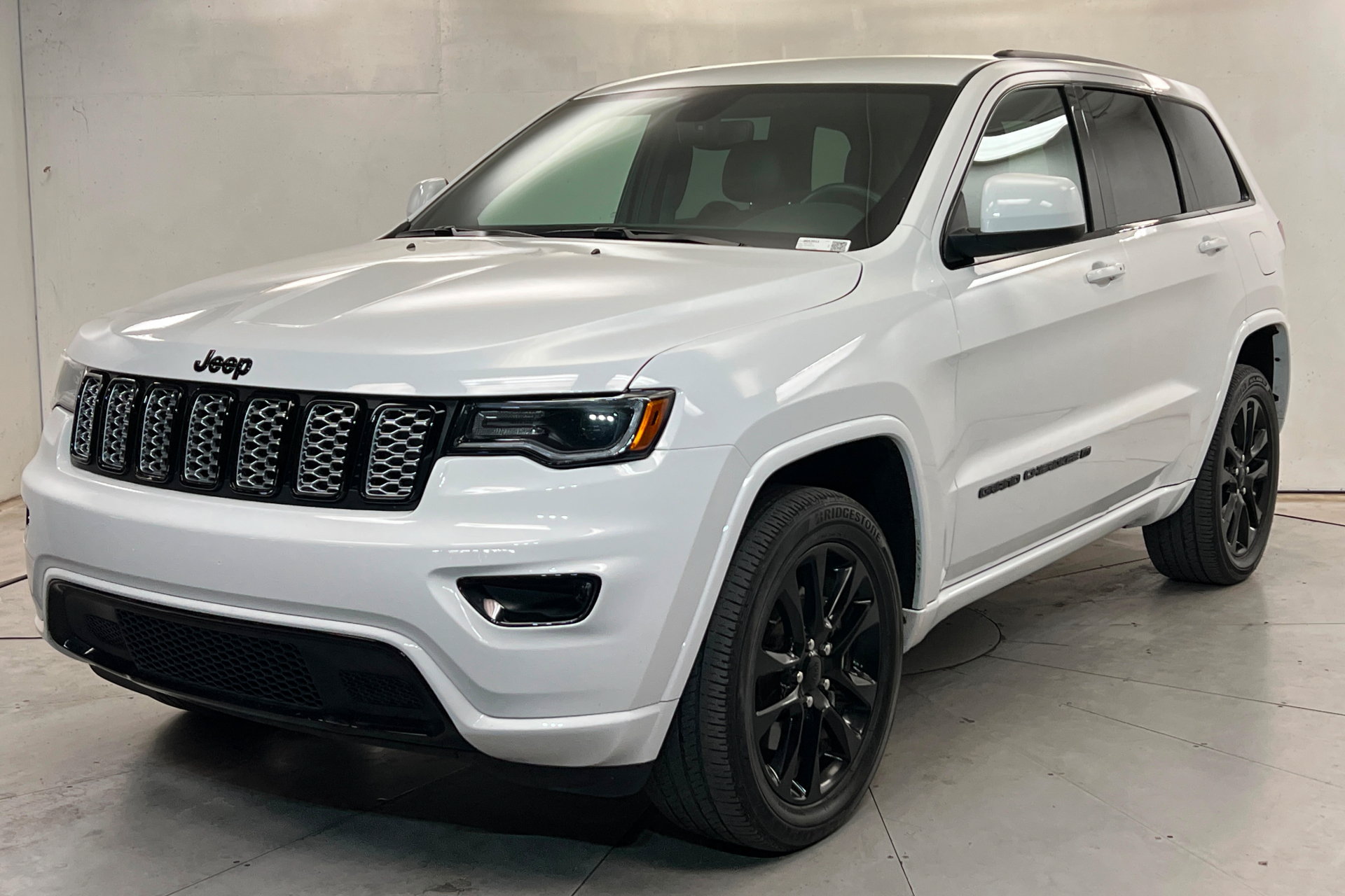 Certified 2022 Jeep Grand Cherokee Laredo X