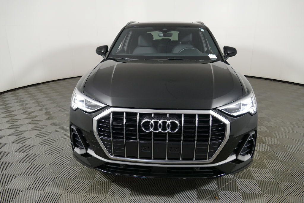 Used 2023 Audi Q3 2.0T Premium AWD/4WD image 8