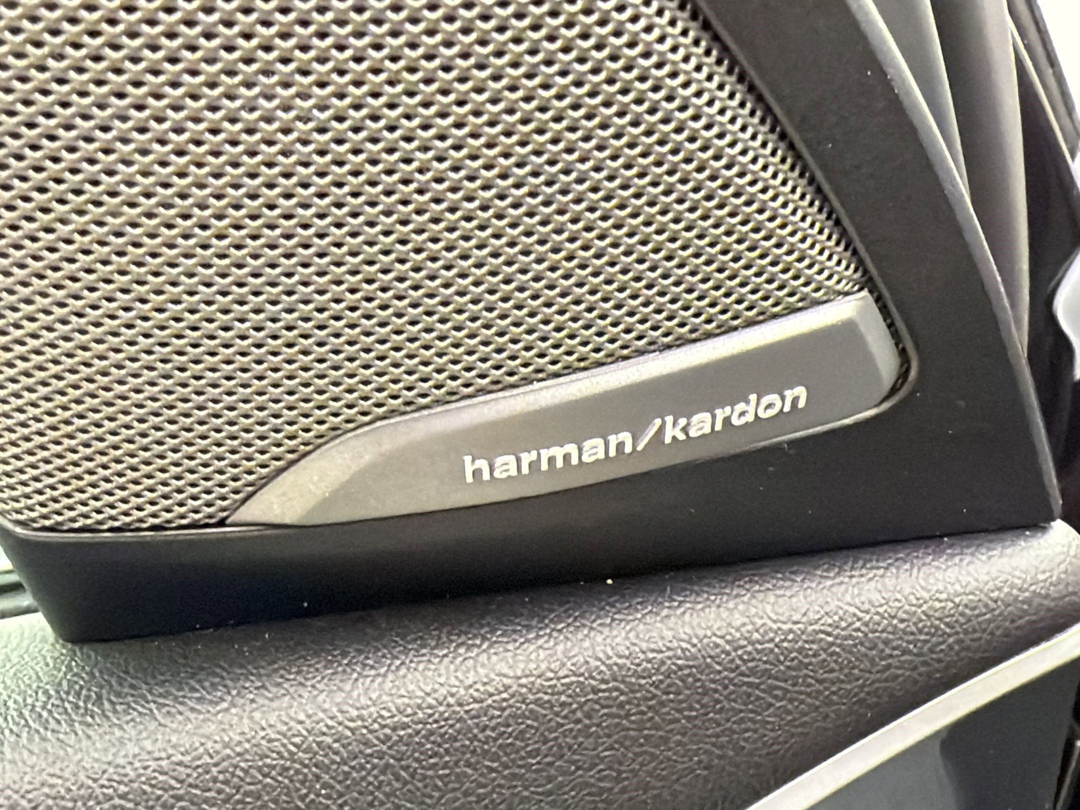 Used 2021 BMW X3 xDrive30e w/ Executive Package image 22