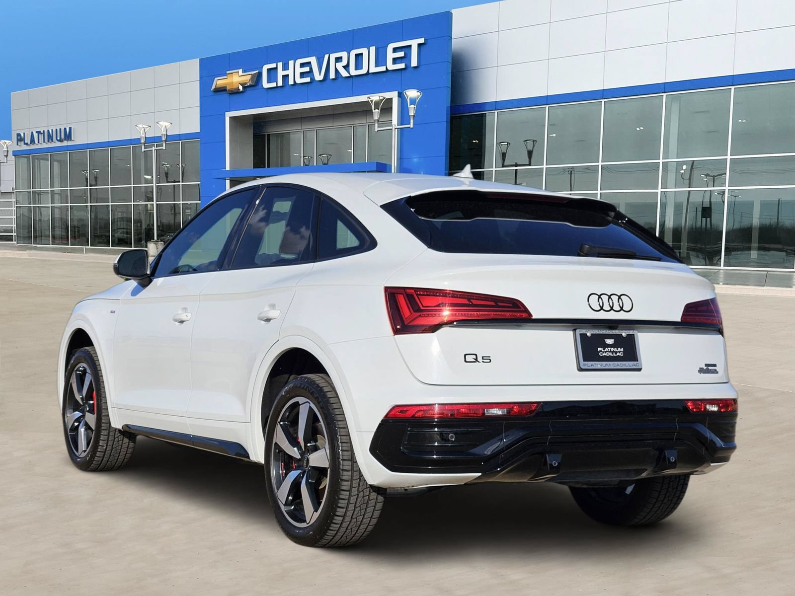 Used 2024 Audi Q5 2.0T Premium Plus AWD/4WD image 4