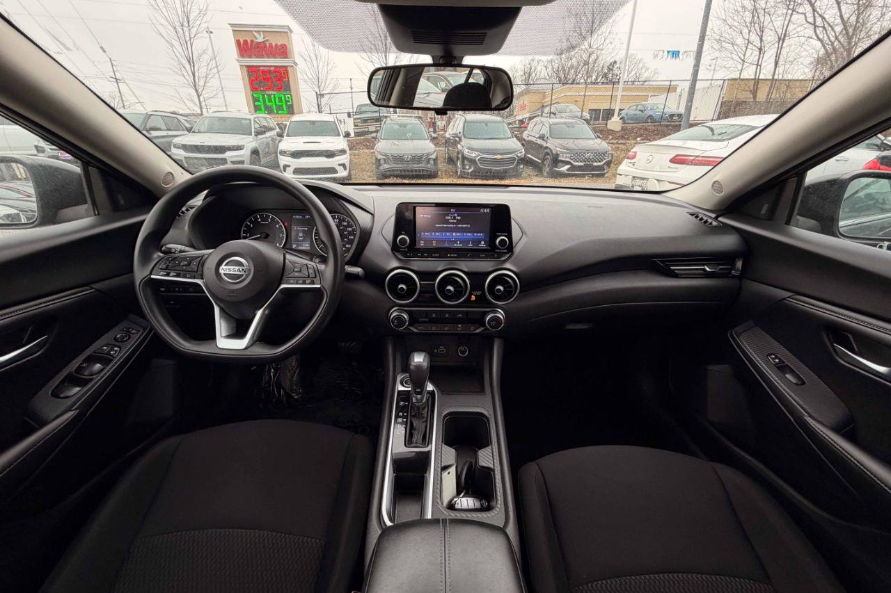Used 2020 Nissan Sentra S image 11