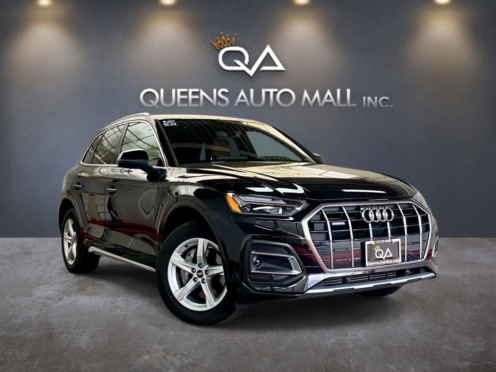 Used 2023 Audi Q5 2.0T Premium w/ Convenience Package AWD/4WD image 1