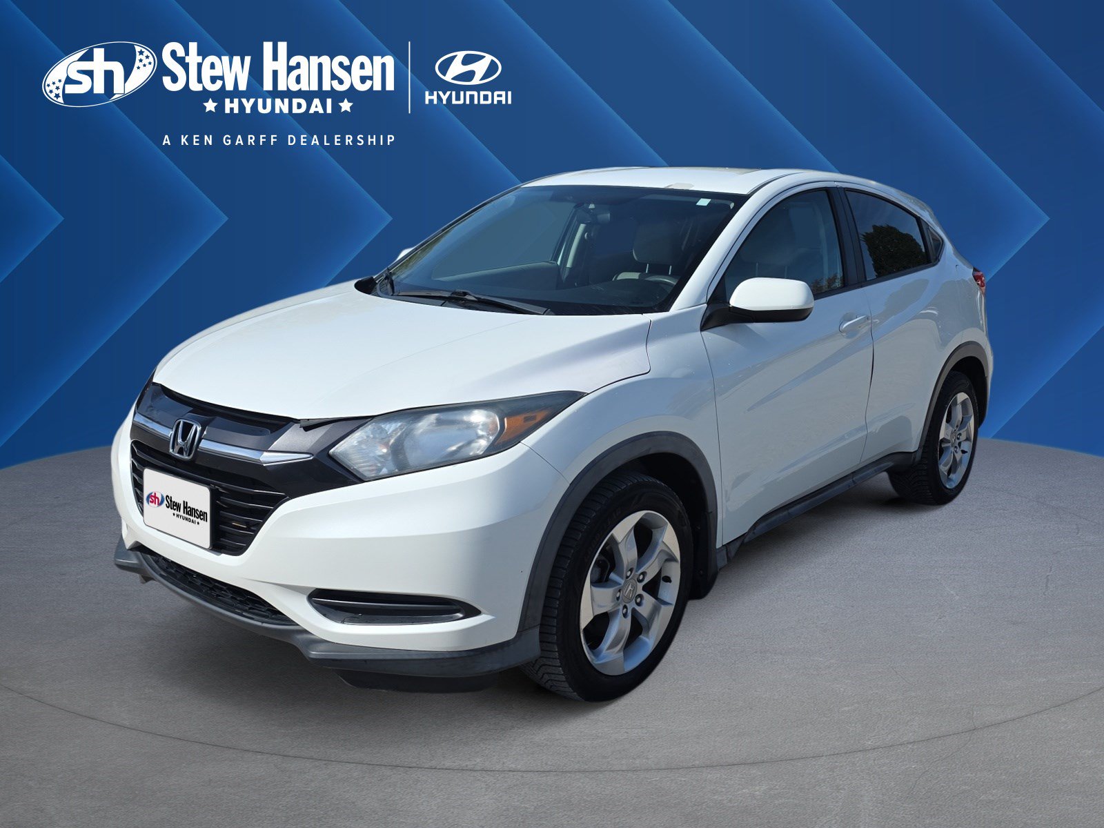 Used 2016 Honda HR-V LX image 1