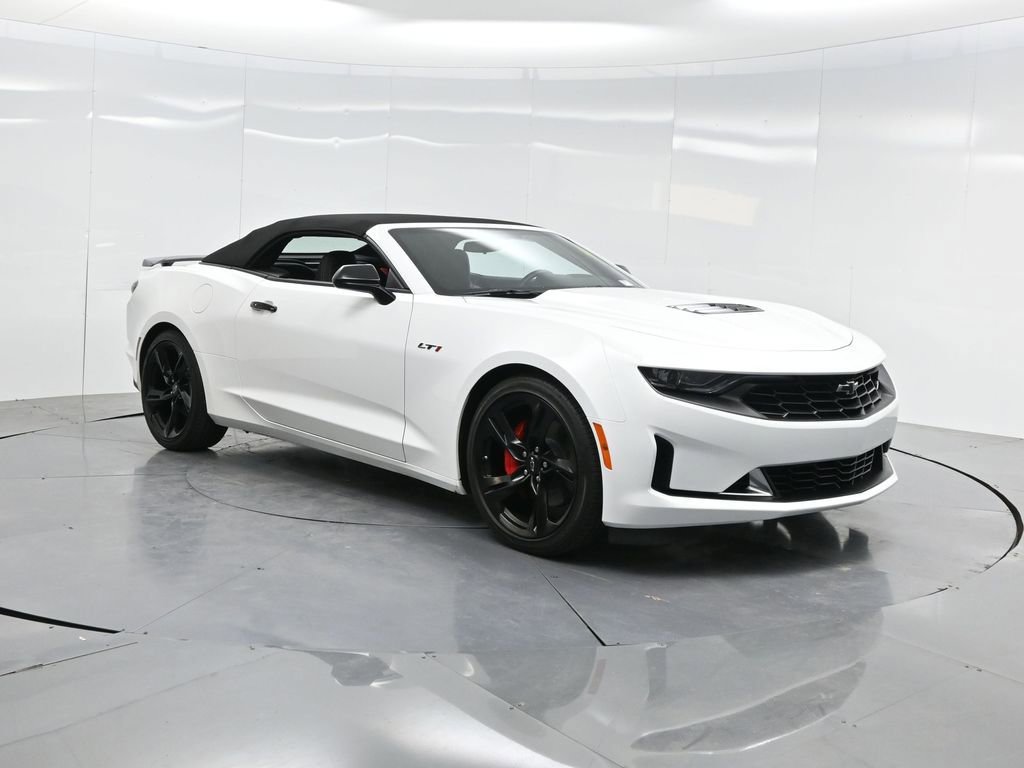 Used 2024 Chevrolet Camaro LT w/ RS Package image 38