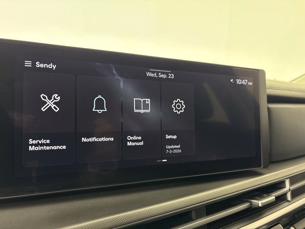Used 2025 Hyundai Santa Fe SEL FWD image 30