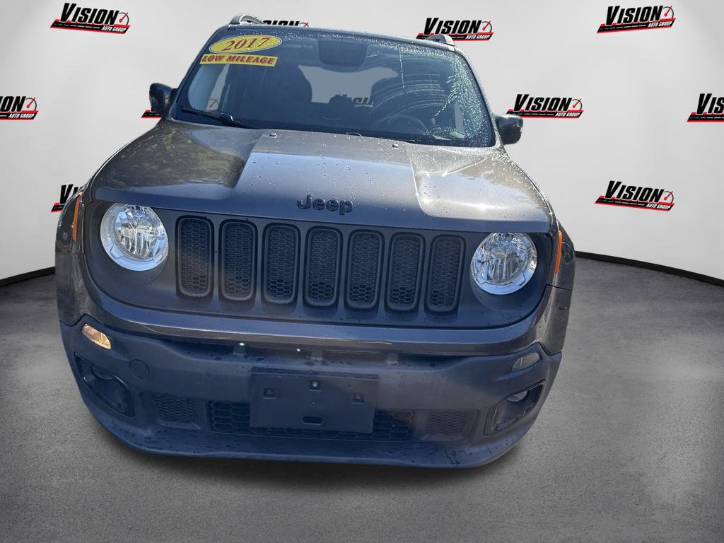 Used 2017 Jeep Renegade Altitude AWD/4WD image 2