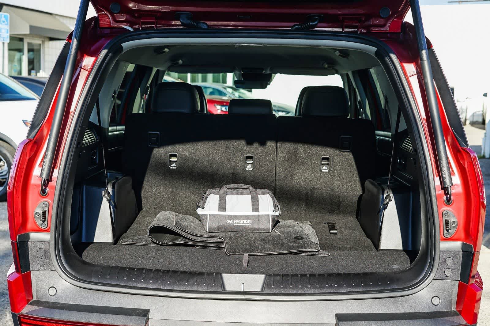 Certified 2025 Hyundai Santa Fe SEL image 28