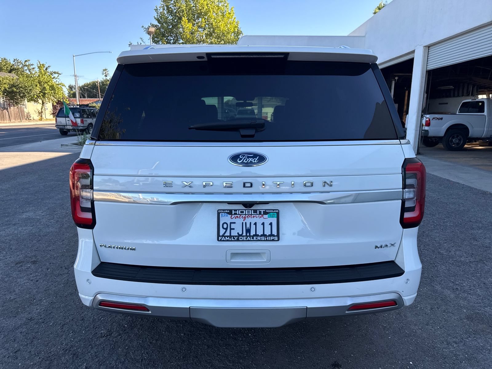 Certified 2023 Ford Expedition Max Platinum AWD/4WD image 4