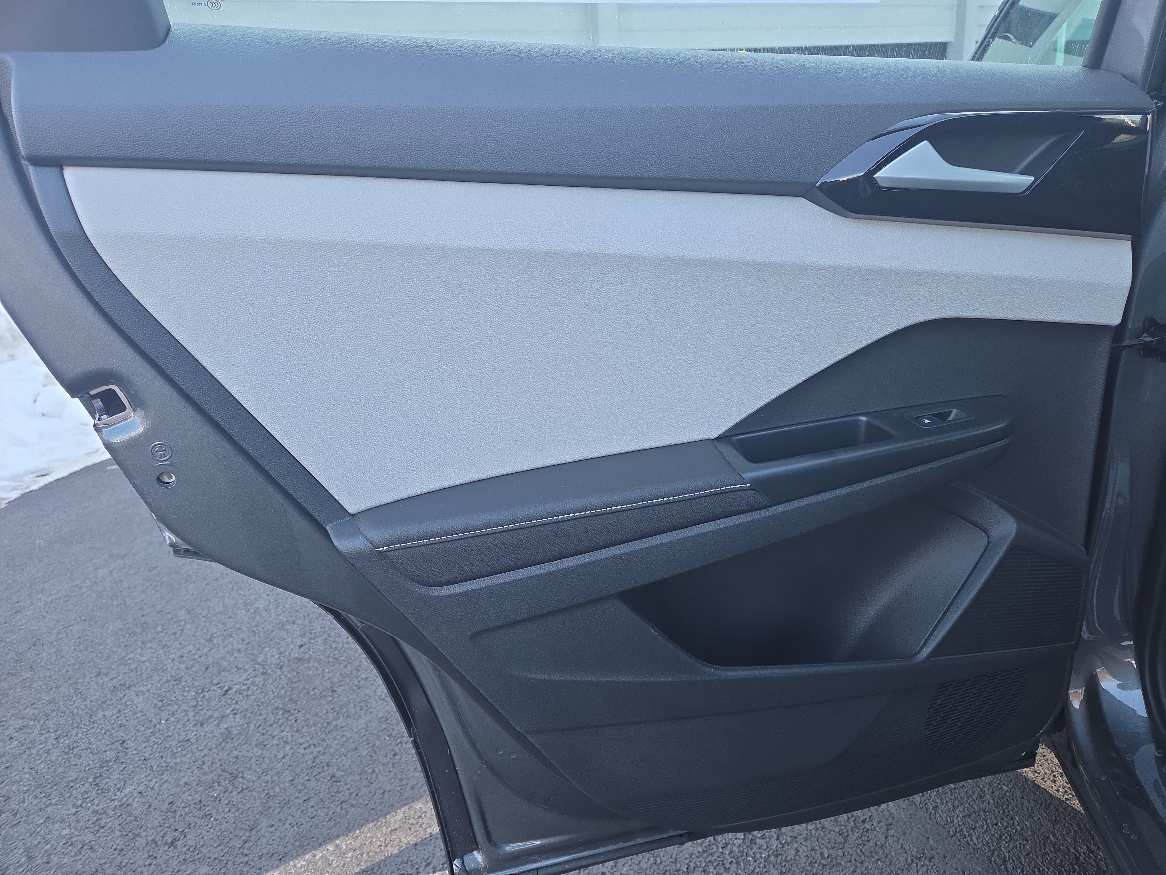 New 2026 Volkswagen Taos S image 22