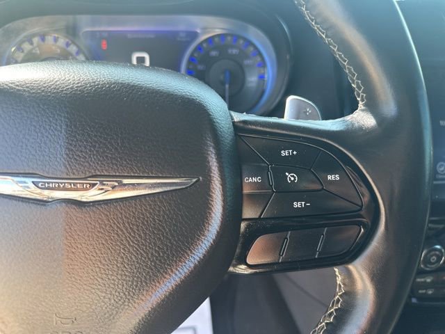 Used 2022 Chrysler 300 S RWD image 14