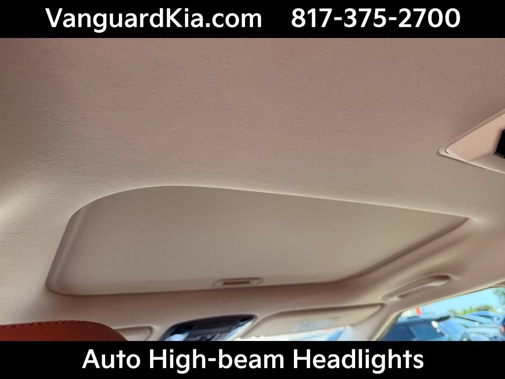 Certified 2024 Kia Carnival SX Prestige FWD image 16