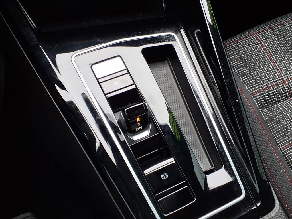 Used 2024 Volkswagen GTI S image 13