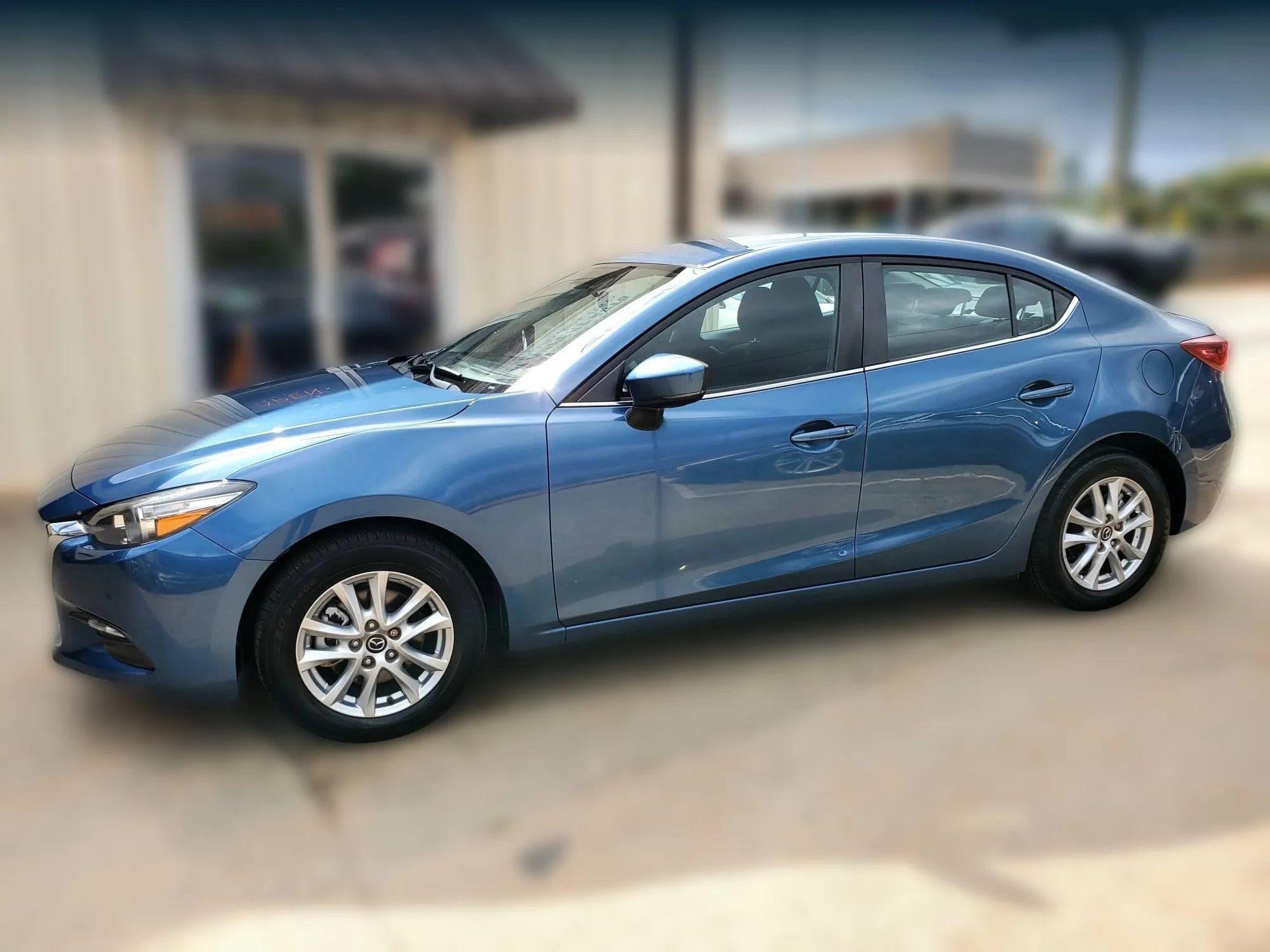 Used 2017 MAZDA MAZDA3 Sport w/ Preferred Equipment Package FWD image 9