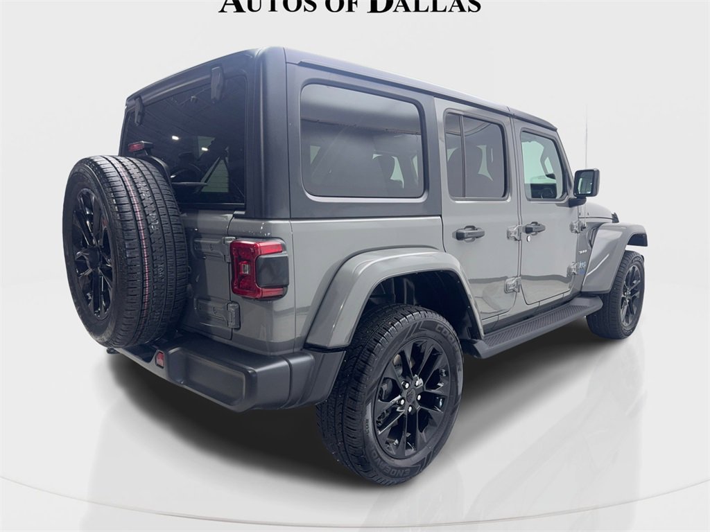 Used 2021 Jeep Wrangler Unlimited Sahara w/ Cold Weather Group image 6