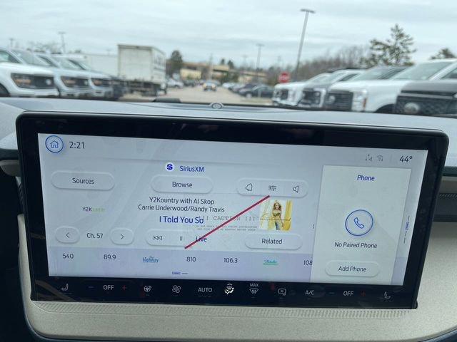 New 2026 Ford Maverick Lariat w/ 4K Tow Package image 18