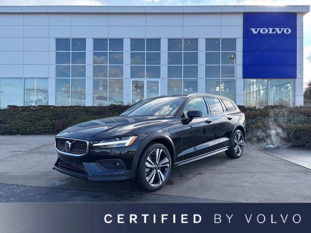 Certified 2024 Volvo V60 B5 Cross Country Plus w/ Protection Package Premier image 1