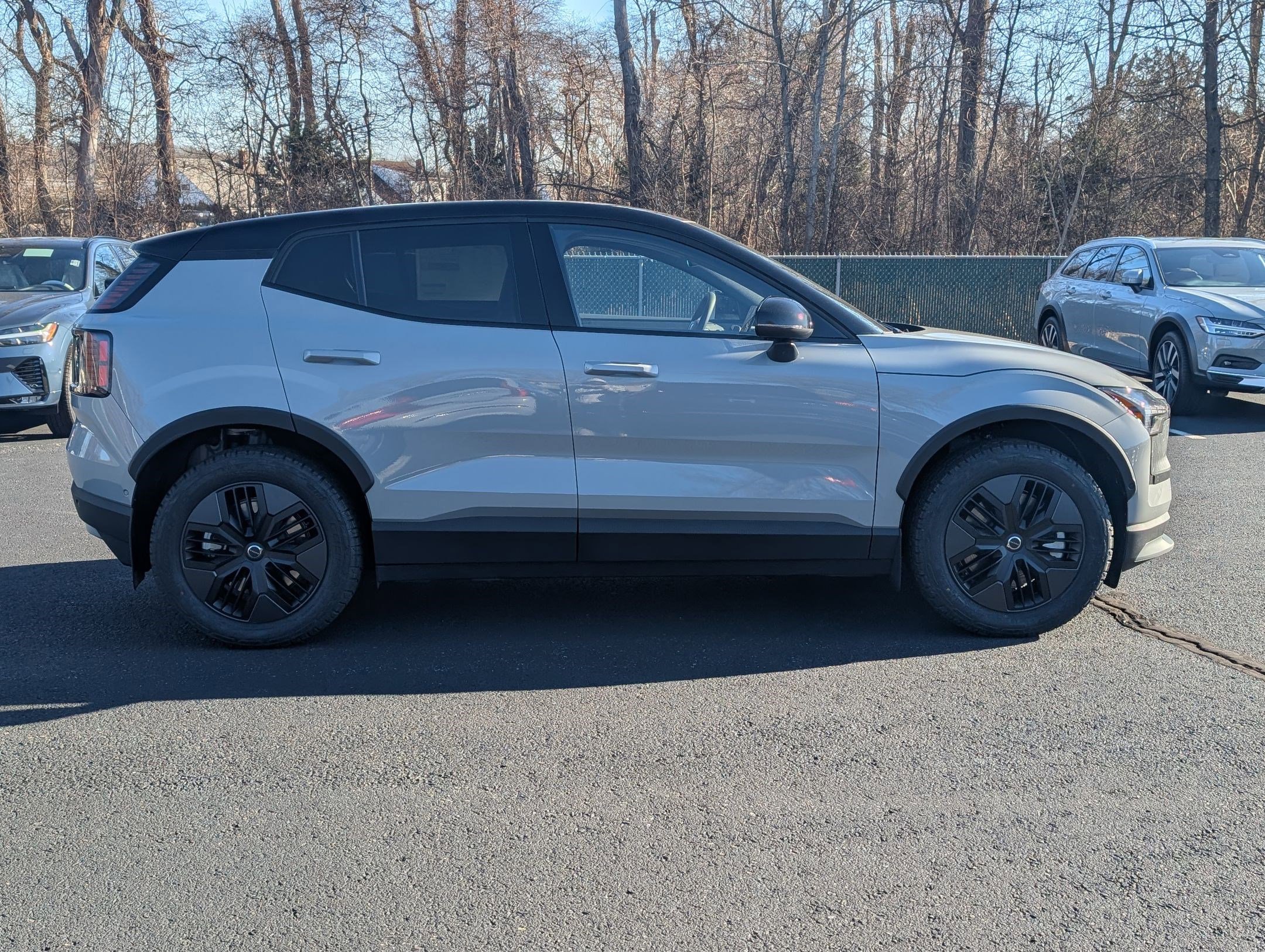 New 2026 Volvo EX30 Cross Country Ultra w/ Protection Package Premier image 3