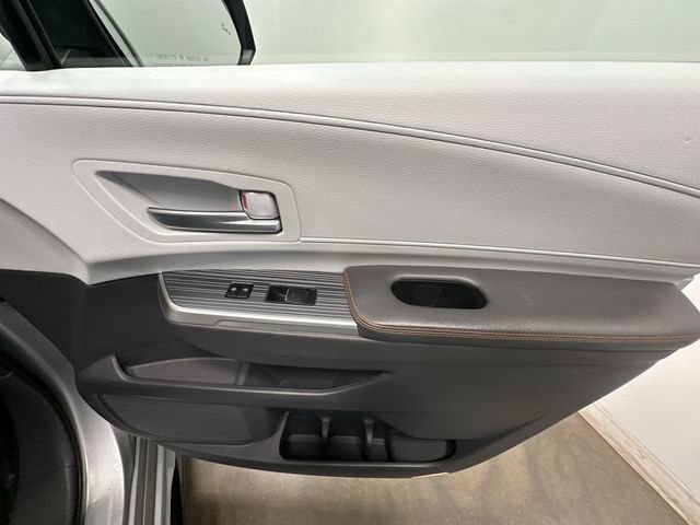 Used 2021 Toyota Sienna XSE image 25