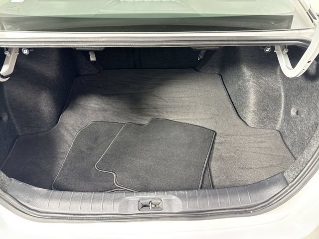 Used 2025 Nissan Altima 2.5 SV FWD image 32