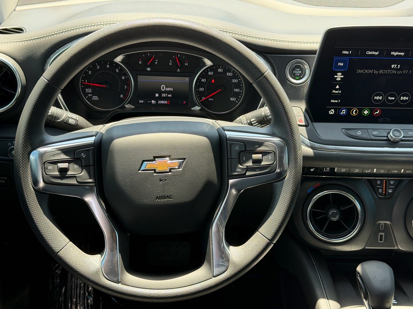 Used 2024 Chevrolet Blazer LT w/ Convenience Package FWD image 11