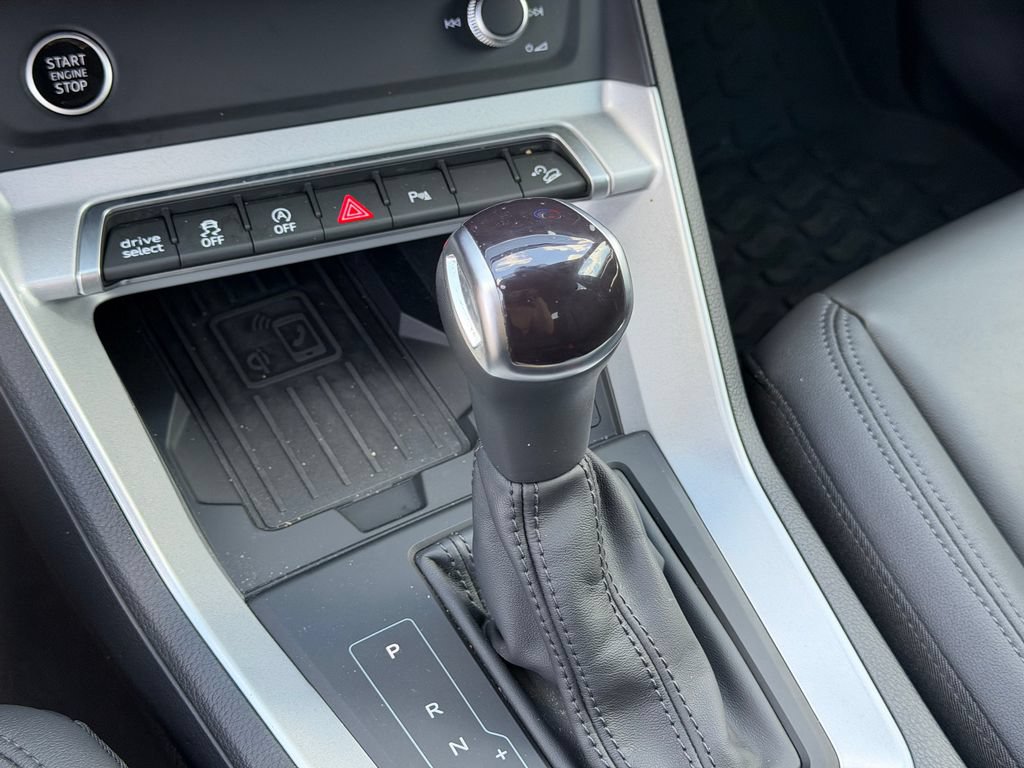 Certified 2023 Audi Q3 2.0T Premium Plus w/ Premium Plus Package AWD/4WD image 36