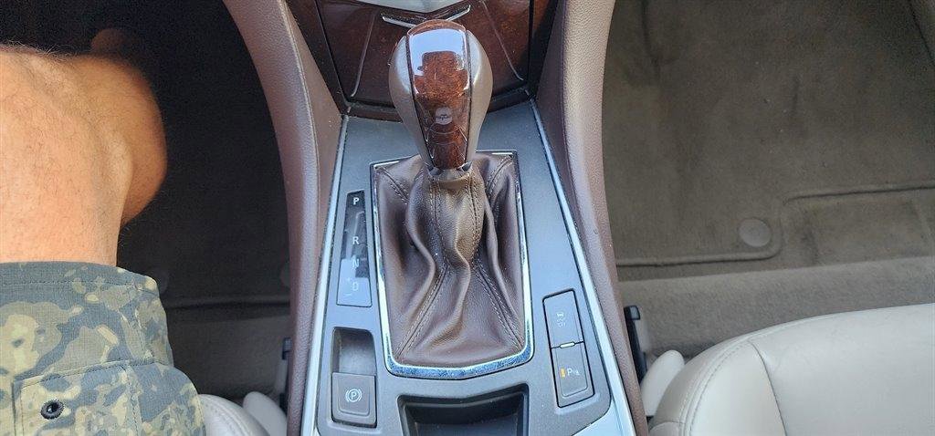 Used 2011 Cadillac SRX Performance image 28