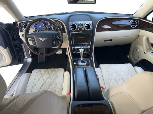 Used 2014 Bentley Flying Spur W12 image 23