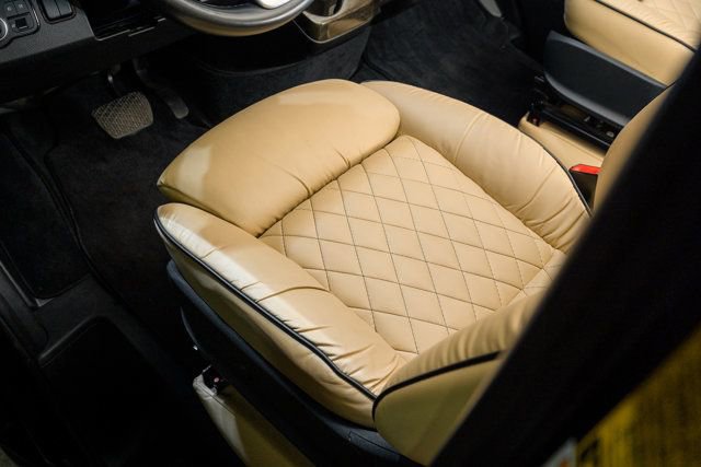 Used 2021 Mercedes-Benz Sprinter 3500 image 10