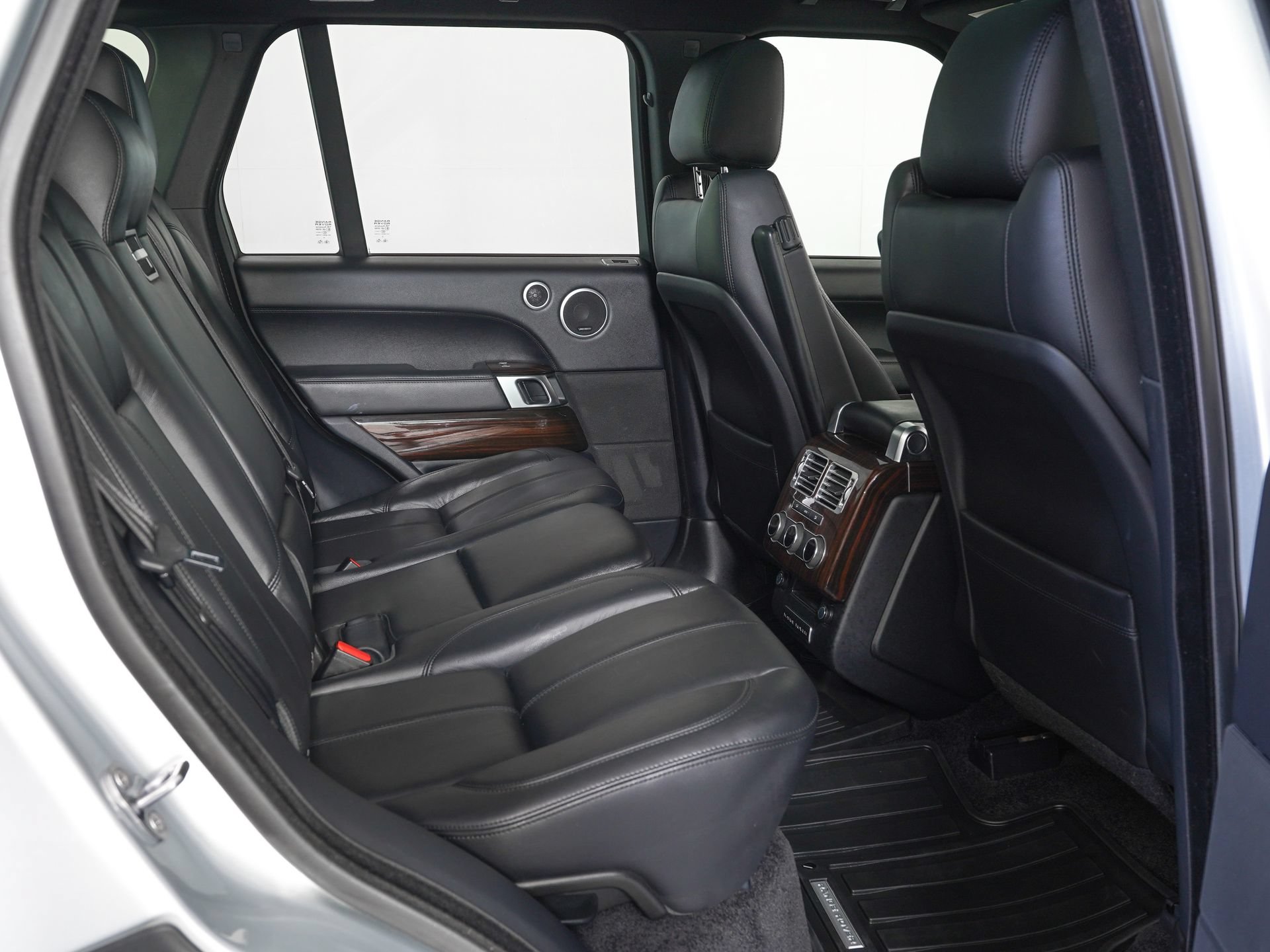 Used 2016 Land Rover Range Rover AWD/4WD image 10